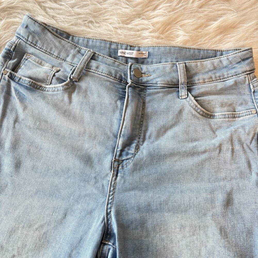 Nine West Jeans Women's‎ 14 Blue Light Wash Denim Slim Straight Leg High Rise